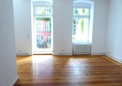 Lebenswertes Kreuzberg: Charmante sonnige Vierzimmerwohnungin saniertem Altbau – bezugsfrei